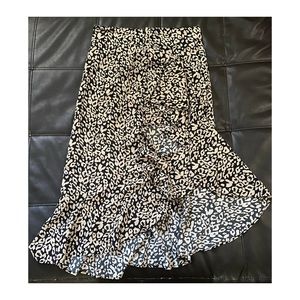 Nasty Gal Mid Length Skirt Size 4
